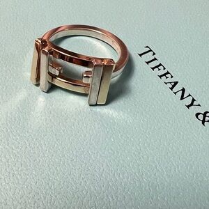 Tiffany & Co Frank Gehry axis ring